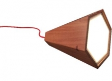 Luminária de mesa Pião